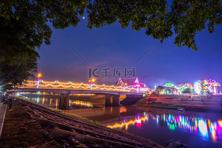 泰国彭世洛市桥 (Naresu