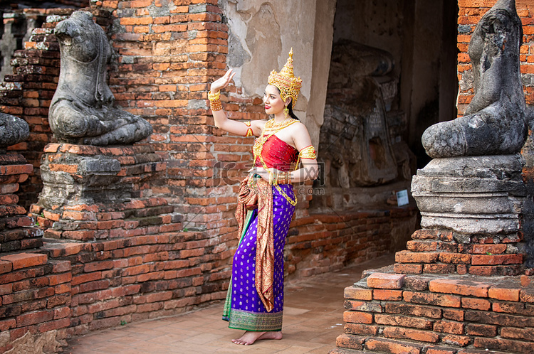 美丽的女人、泰国民族服装、传统