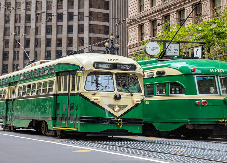 旧金山街道和老式电车