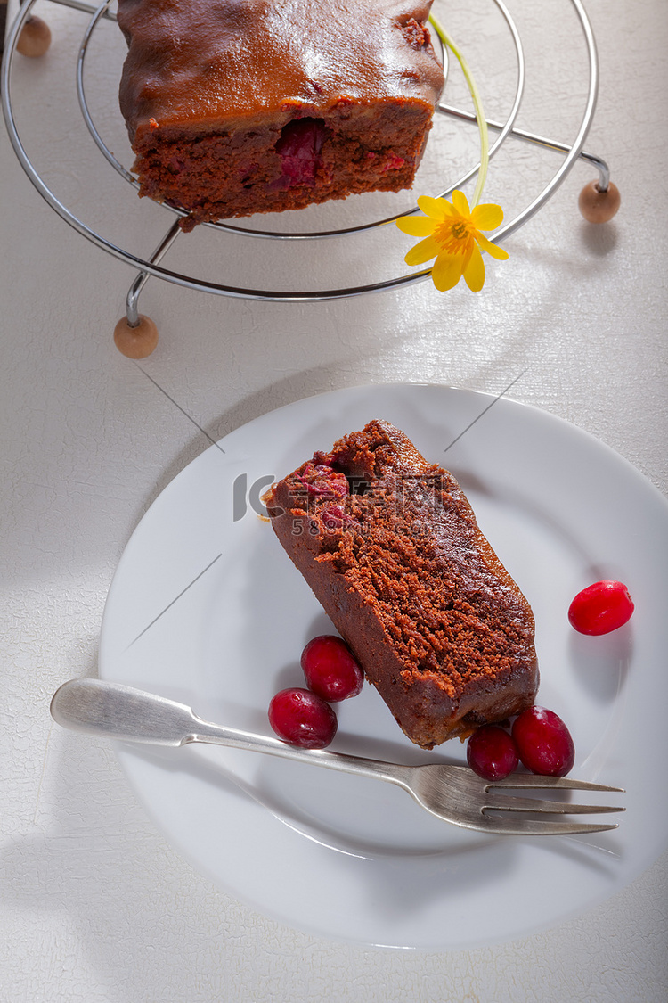 小红莓巧克力蛋糕