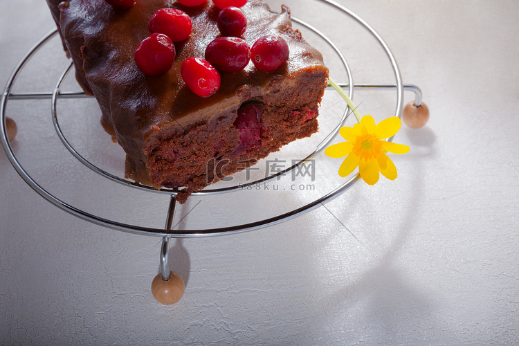 小红莓巧克力蛋糕