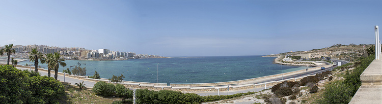 马耳他岛 Qawra 湾全景
