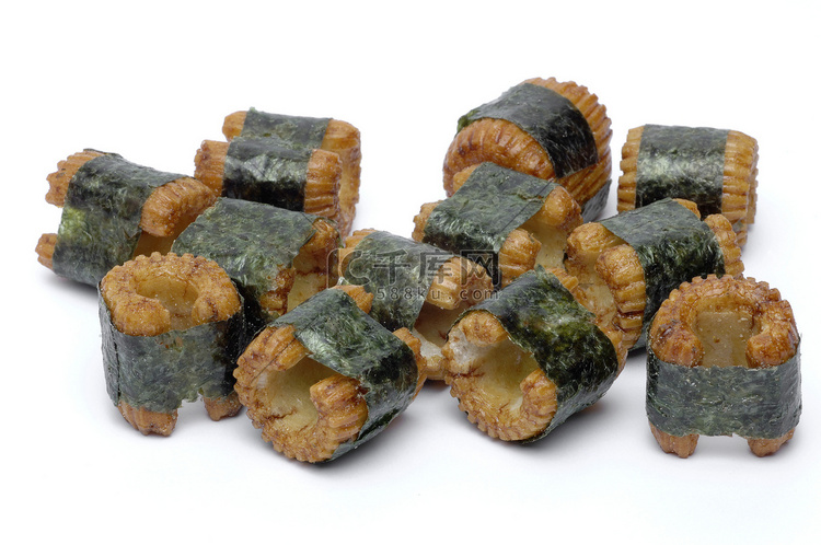 寿司造型，小糕点，裹着紫菜，海