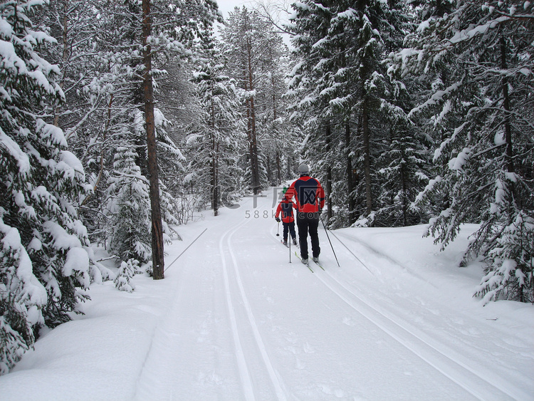 斯堪的纳维亚生活方式-滑雪景观