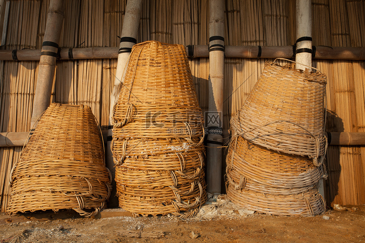 用于容器物体的竹筐用于收获天然