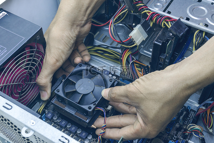 技术人员计算机维修 CPU 清洁 pc。
