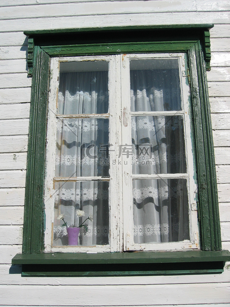 老挪威房子窗框