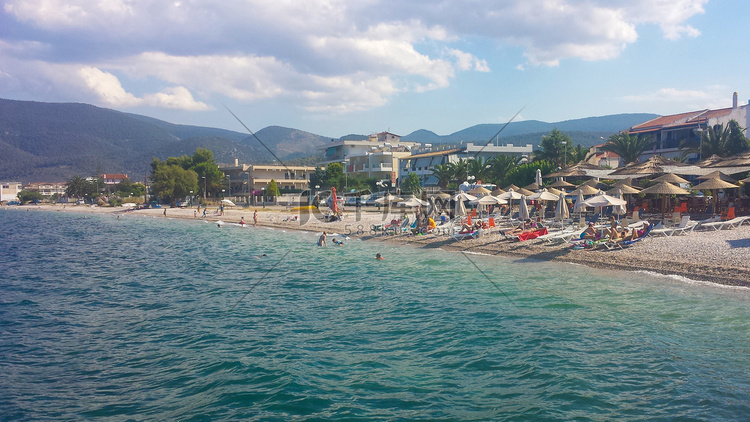 Lourta Oreas Elenis 的希腊海滩