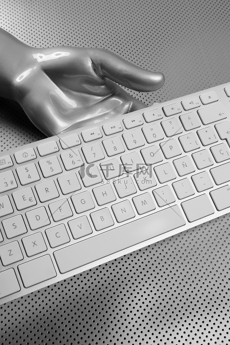 电脑键盘铝银手