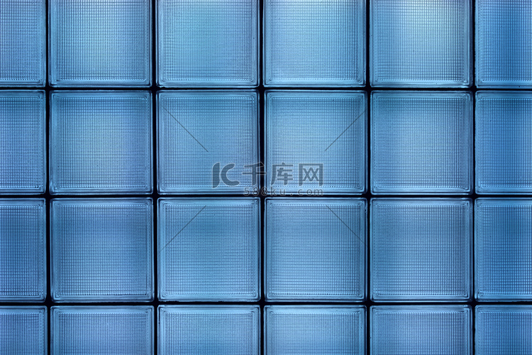 蓝色玻璃砖墙