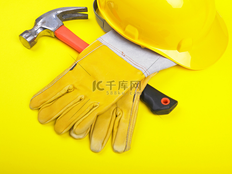 工人设备 - HardHat 锤子和手套