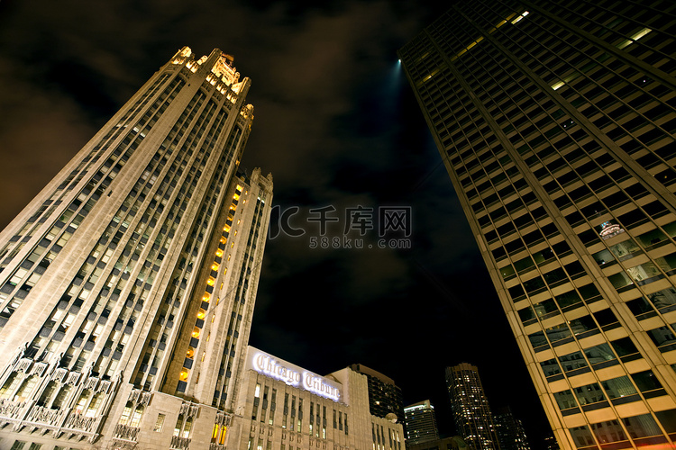 芝加哥市中心城市夜景箭牌广场