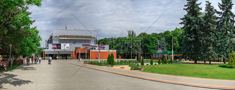 乌克兰敖德萨高尔基公园的电影院