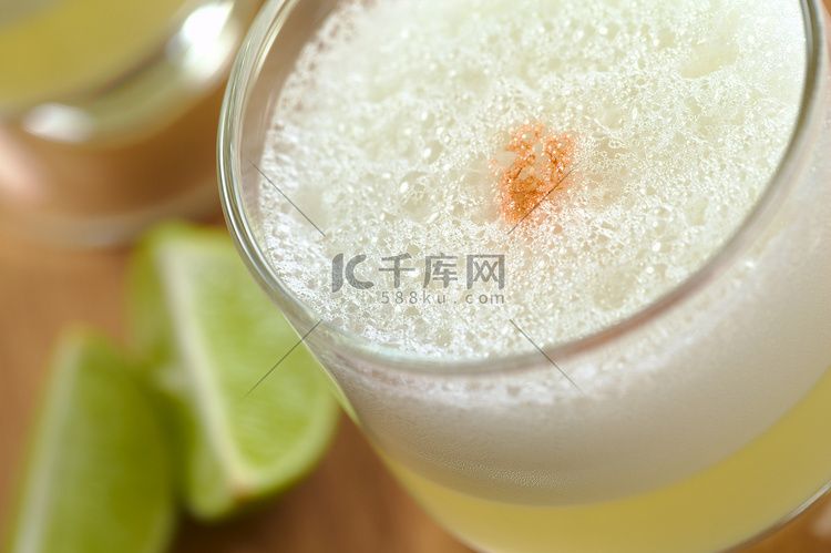 秘鲁鸡尾酒称为 Pisco Sour