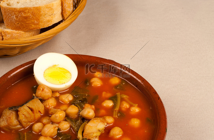 传统西班牙炖鹰嘴豆