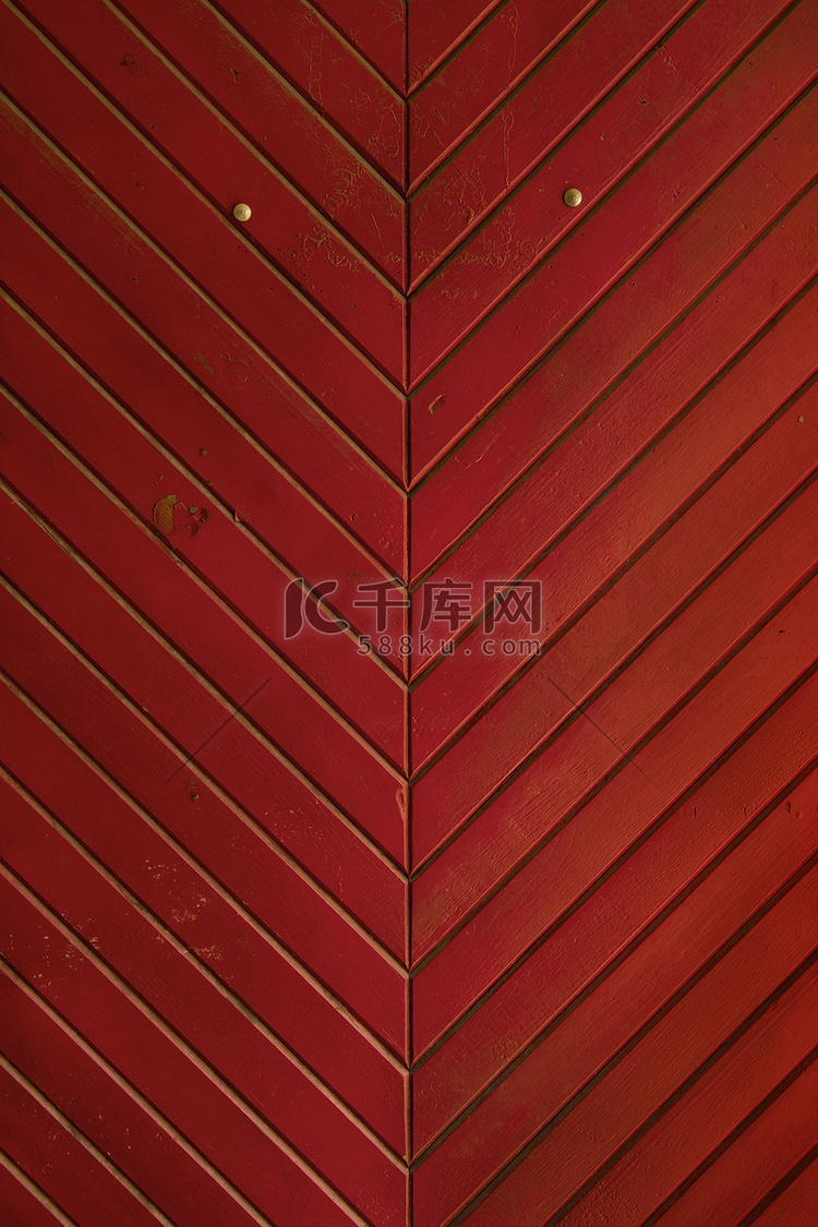 红色复古 grunge 彩绘木板门