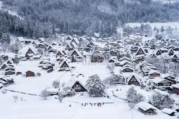 冬天的白川乡村，日本的联合国教