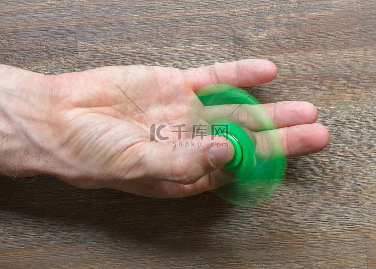 Fidget 手指旋转压力玩具的图像