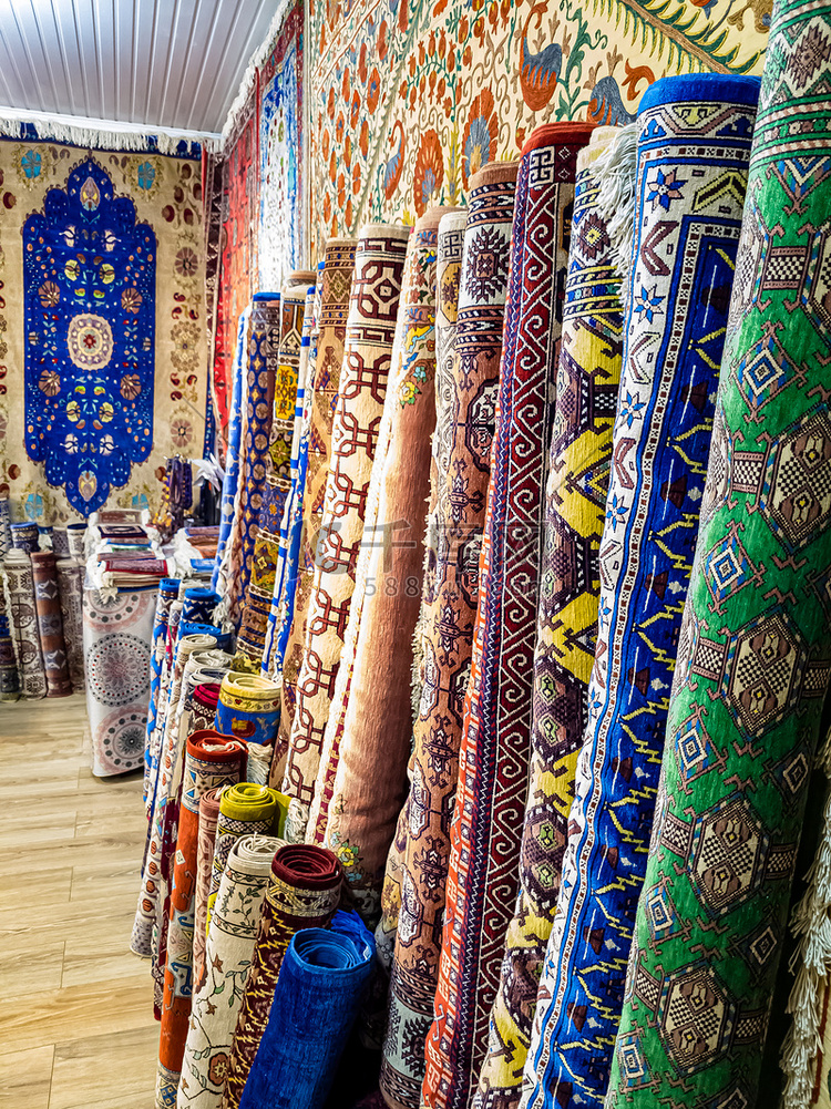 亚洲商店、商店的民族地毯、装饰
