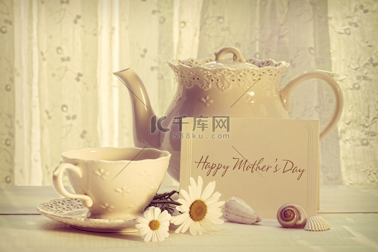 母亲节带茶壶和杯子的便条卡