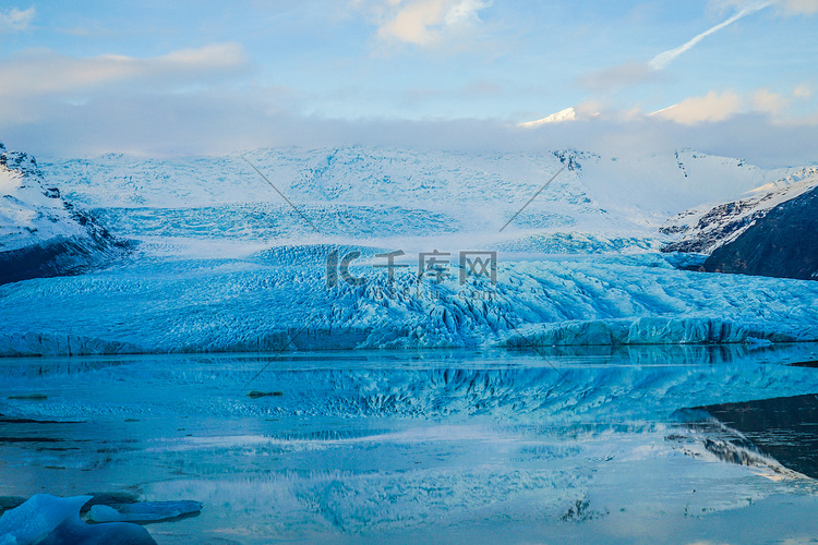冰岛 Fiyaturus Aur Roon 冰川湖