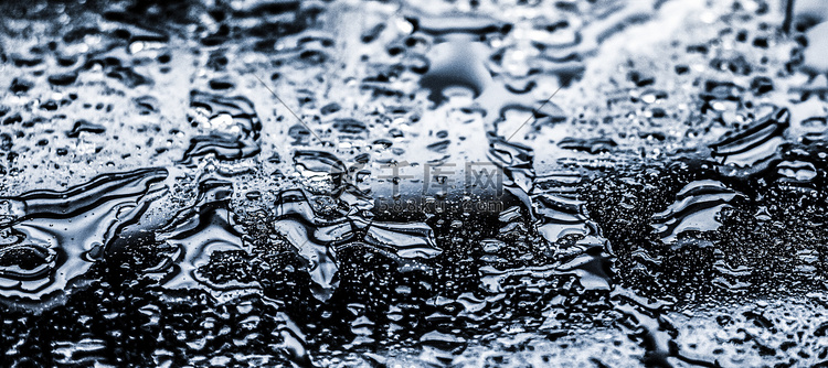 水纹理抽象背景、银玻璃上的水滴