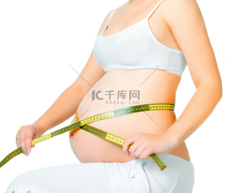孕妇测量腹部