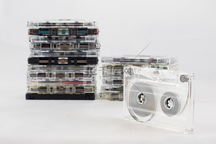 盒式磁带，寻找 70 年代的旧作品