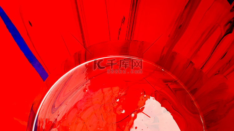 溢出的红色油漆抽象背景与桶的在