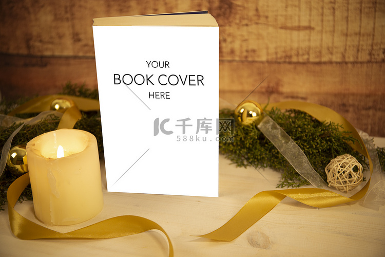 书籍展示的圣诞节设置：空白封面