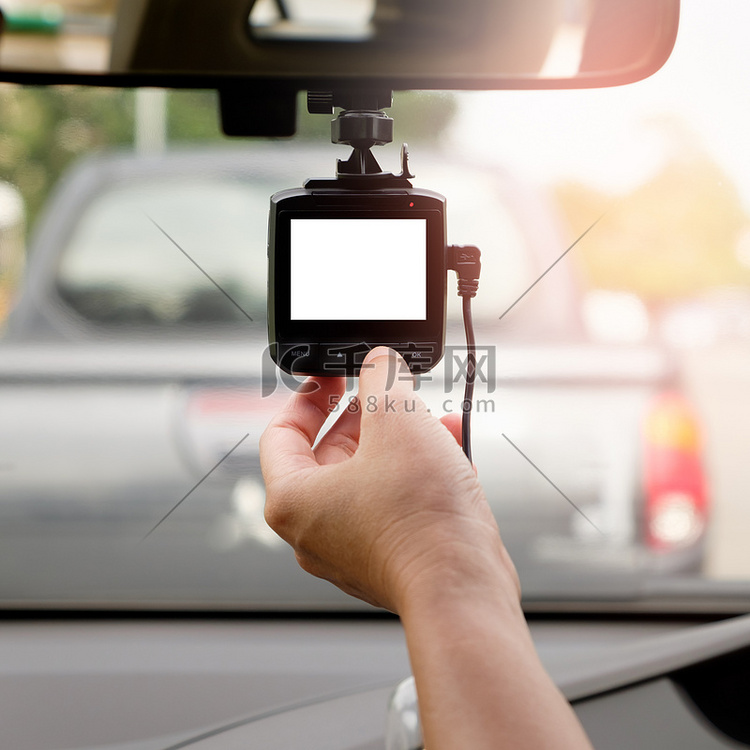 用于道路事故安全的手调车载摄像