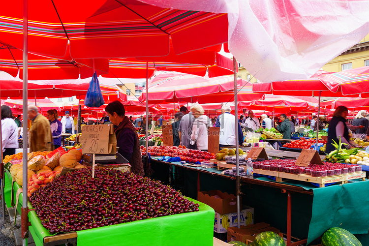 市场场景，萨格勒布