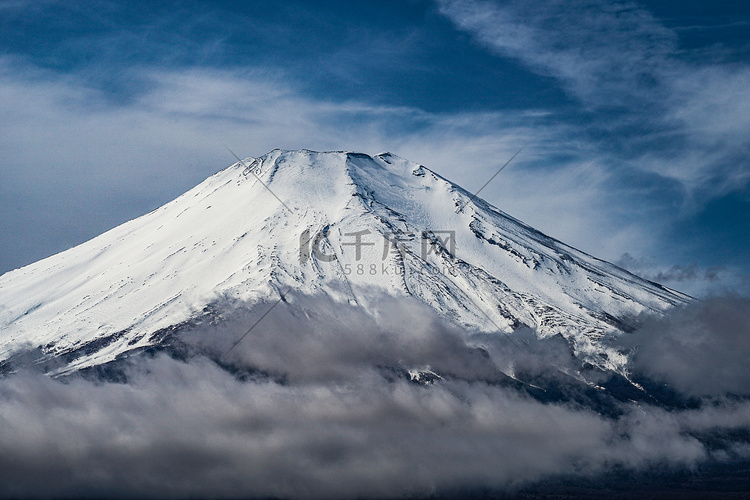 富士山和壮丽的天空（山中湖拍摄