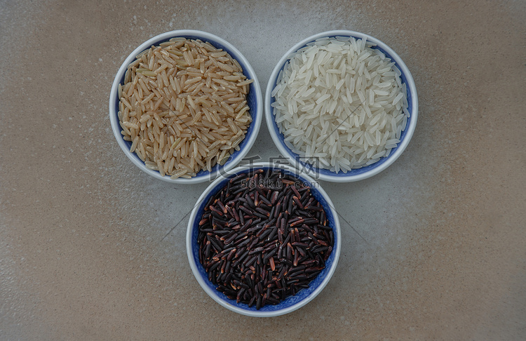 各类大米：糙米、茉莉香米、Ri