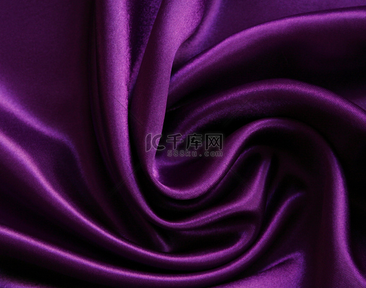 光滑优雅的淡紫色丝绸