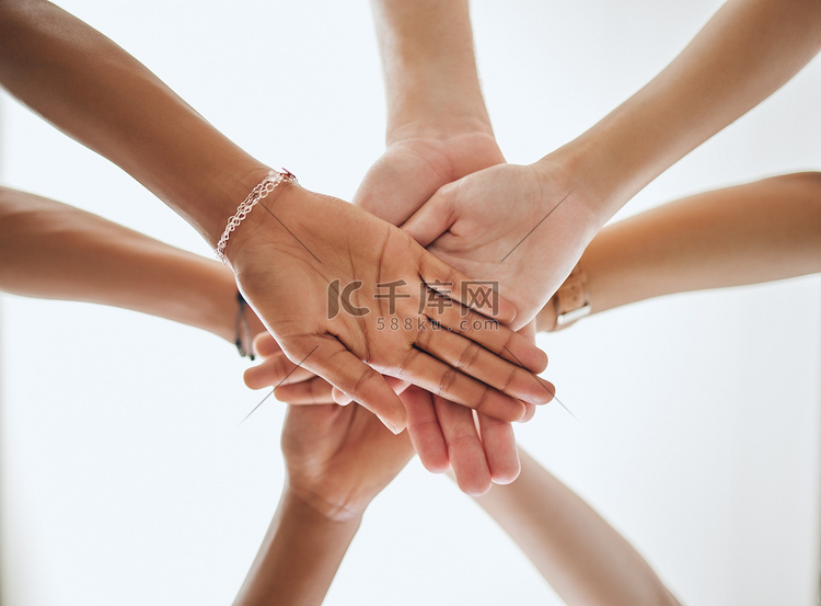 团结一致、团队合作动机或支持合