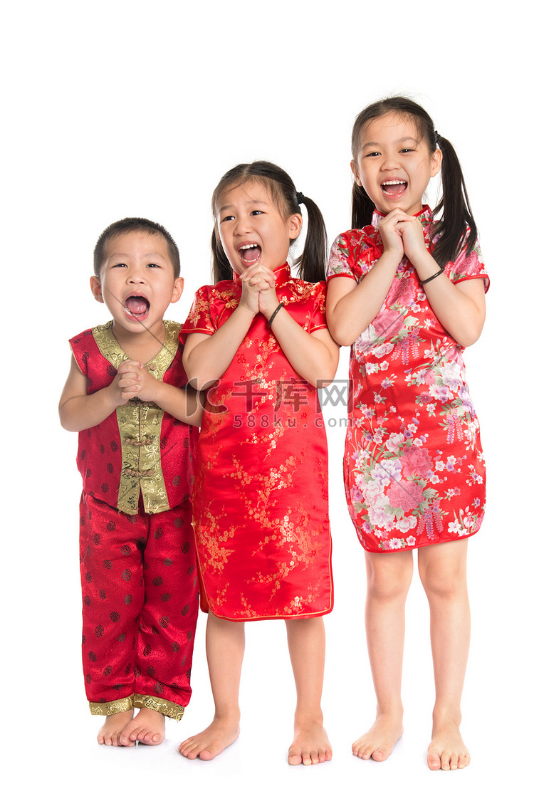 祝你新春快乐的小亚洲儿童