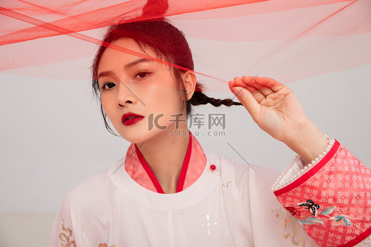 个性的古风美女