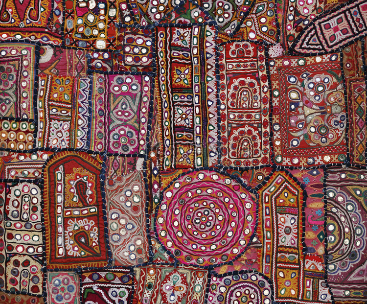 印度手工拼凑而成的地毯