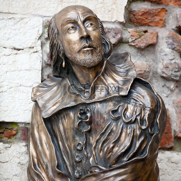 威廉 · 莎士比亚雕像