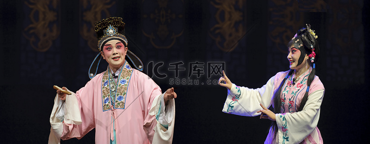 漂亮的中国传统戏曲演员