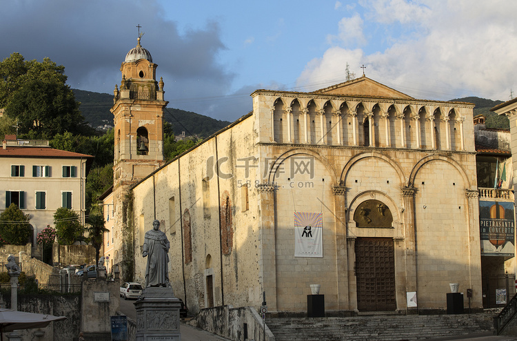 教堂皮特拉桑塔托斯卡纳意大利