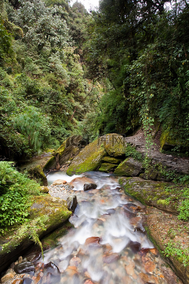 尼泊尔的山河