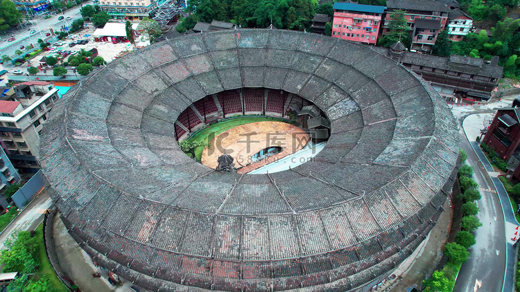 广西三江县鸟巢大剧院侗族建筑航