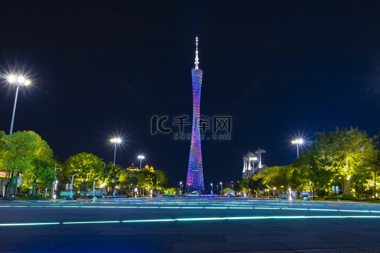 夜晚广州城市地标建筑小蛮腰广州