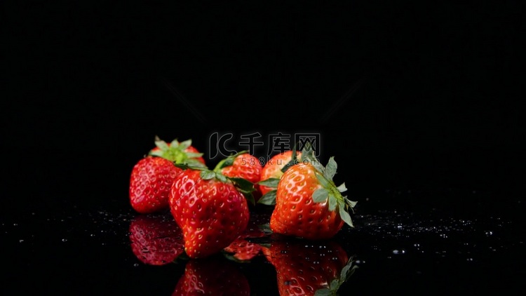 草莓新鲜水果新鲜草莓