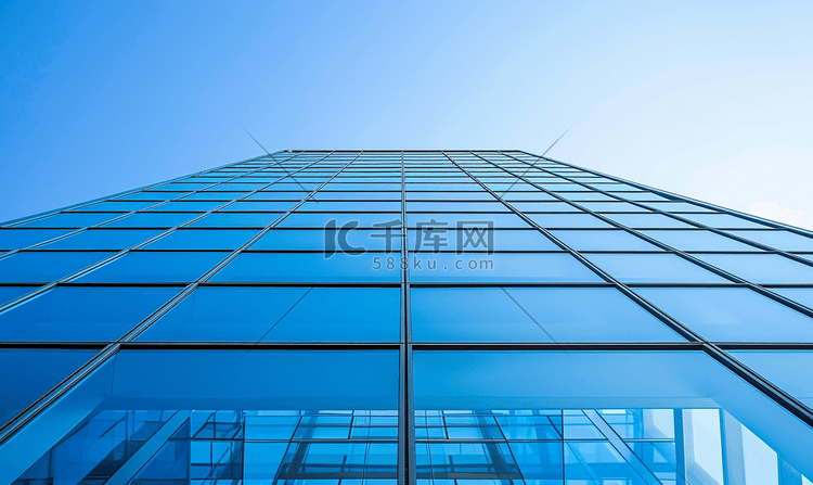 企业商业玻璃大厦和蓝天