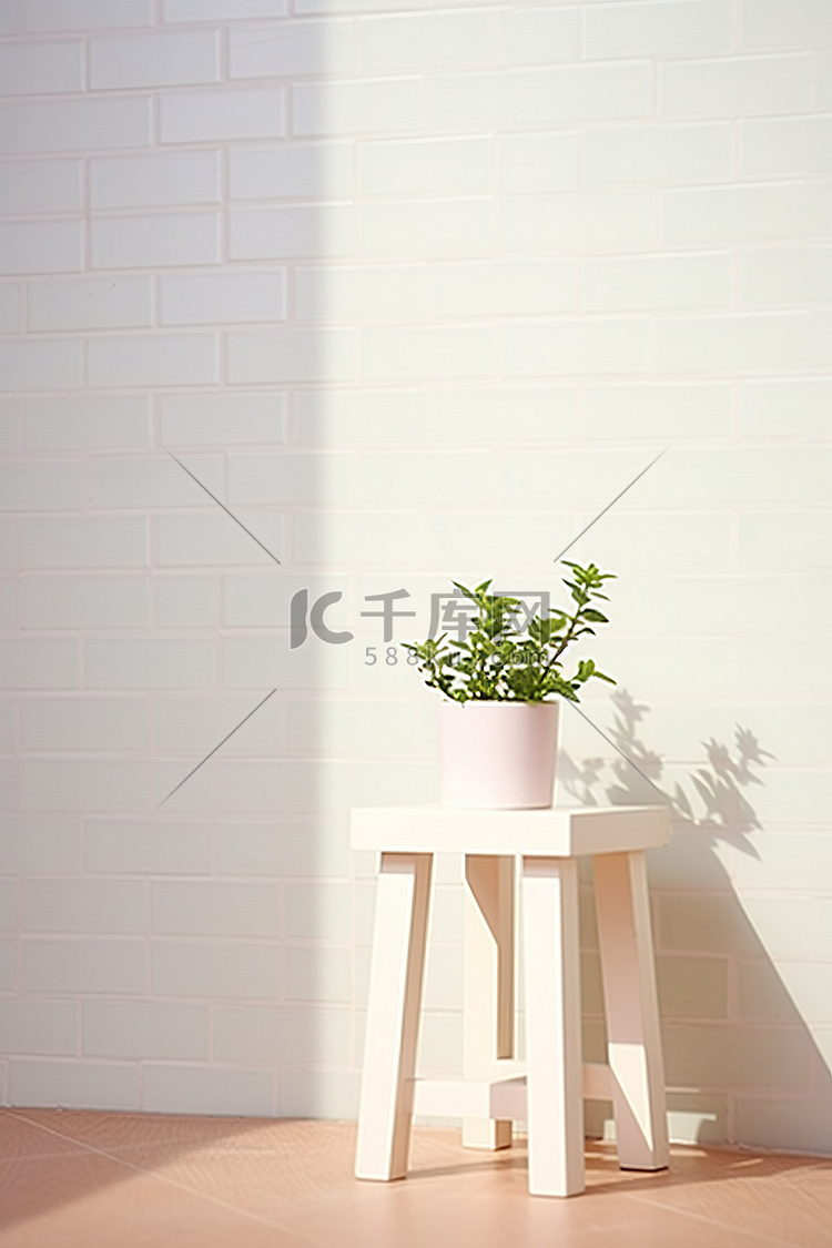 白色砖凳 高 76 厘米