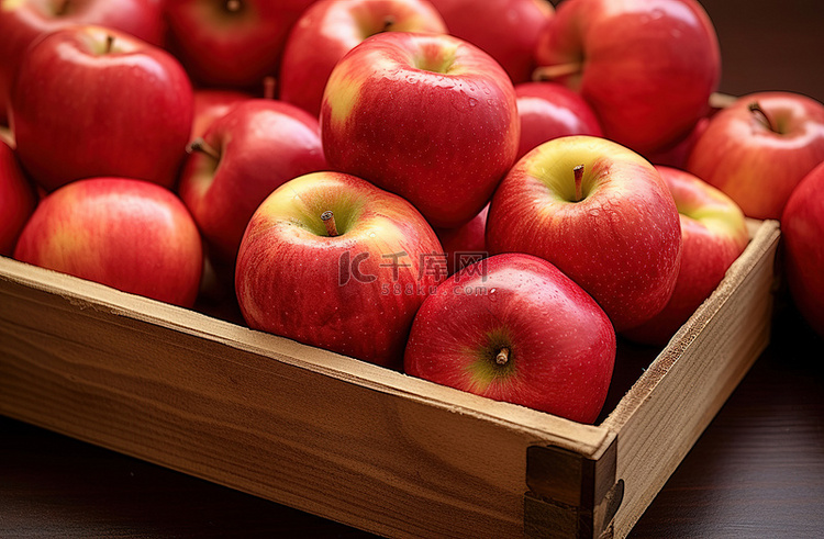 木制容器中的苹果