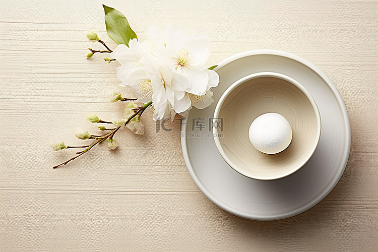 一碗白奶茶和一碗花